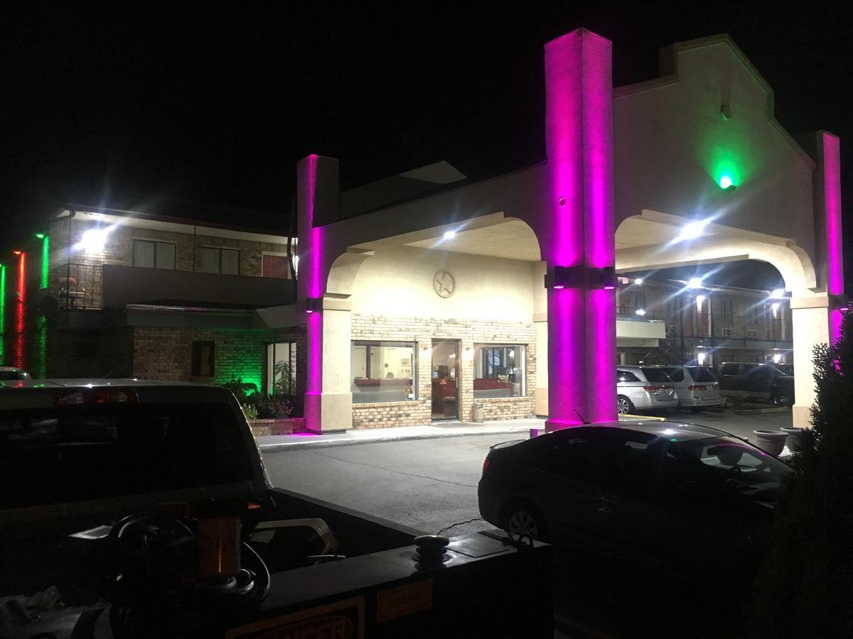 Executive Inn 오데사 외부 사진