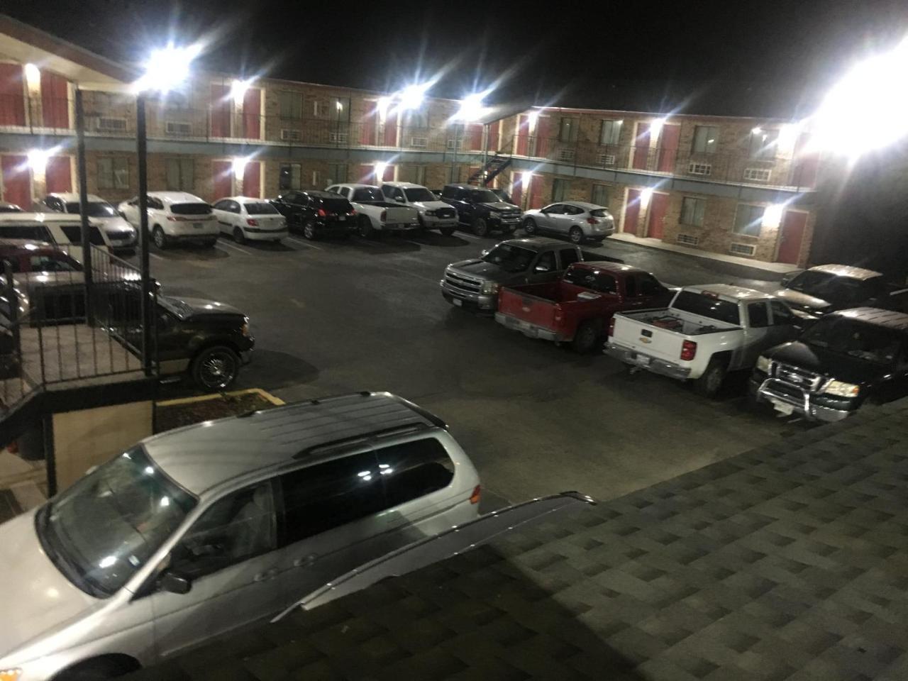 Executive Inn 오데사 외부 사진